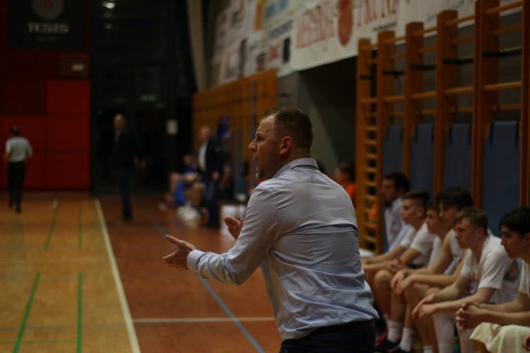 Teddy Delač trenutno hrvaško reprezentanco U20 pripravlja na EuroBasket 2019. (Foto: KK Mesarija Prunk Sežana)